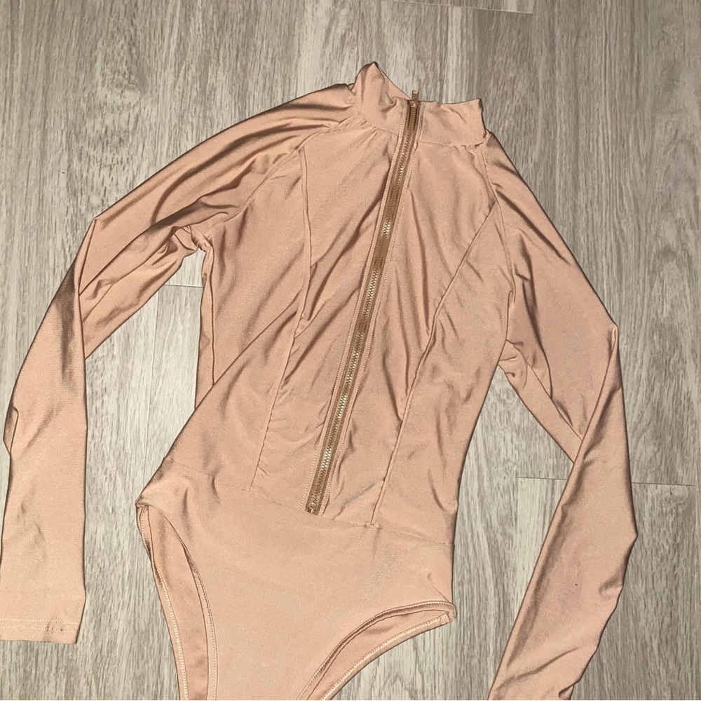 Zip Up Long Sleeve Bodysuit | Activewear - Picture 7 of 8